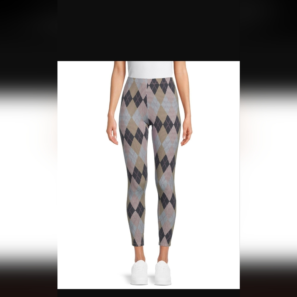 No Boundaries Juniors ankle leggings small (3-5) multicolor patterns.